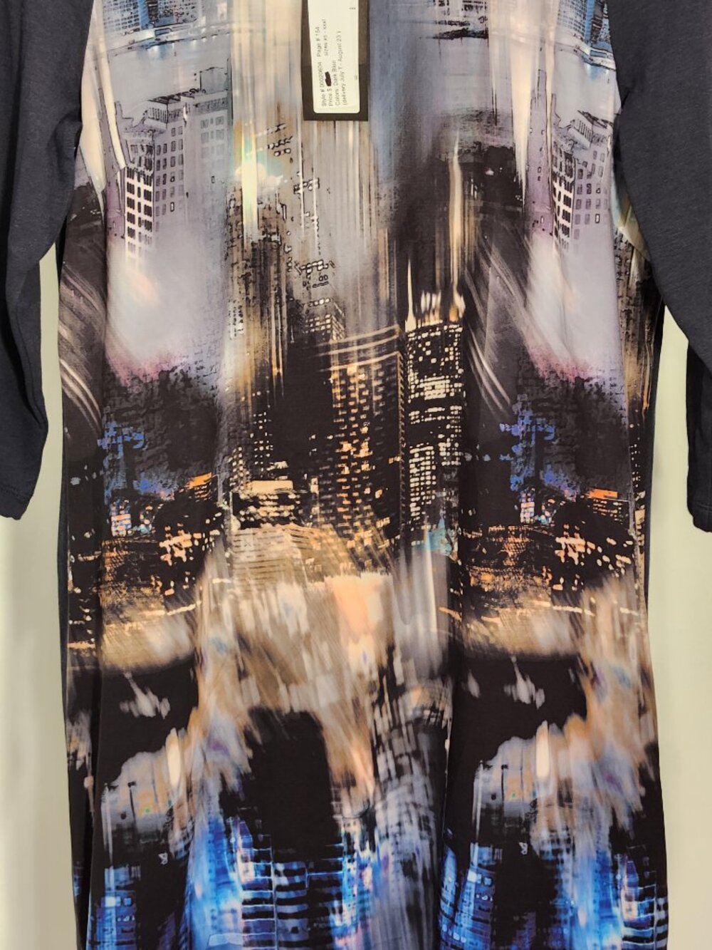 Cityscape Chic YEST 3/4 sleeved DRESS Women's Size 6 - Picture 3 of 9